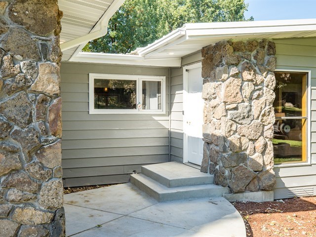 18205 North Palomino Road Colbert, WA 99005 - Photo 2 of 18