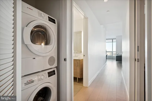 $2,796 | 2930 Walnut Street, Unit 4021, Philadelphia, PA 19104