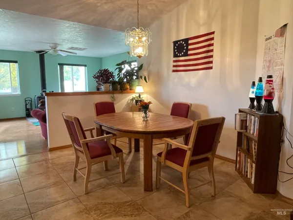 $659,999 | 3301 Southwest Smith Road, Mountain Home, ID 83647