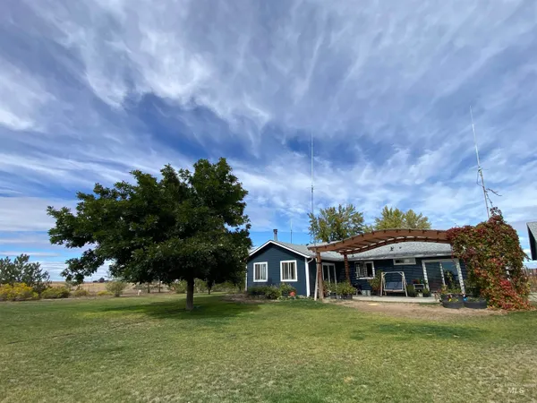 $659,999 | 3301 Southwest Smith Road, Mountain Home, ID 83647