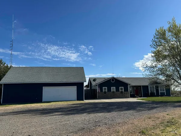 $659,999 | 3301 Southwest Smith Road, Mountain Home, ID 83647