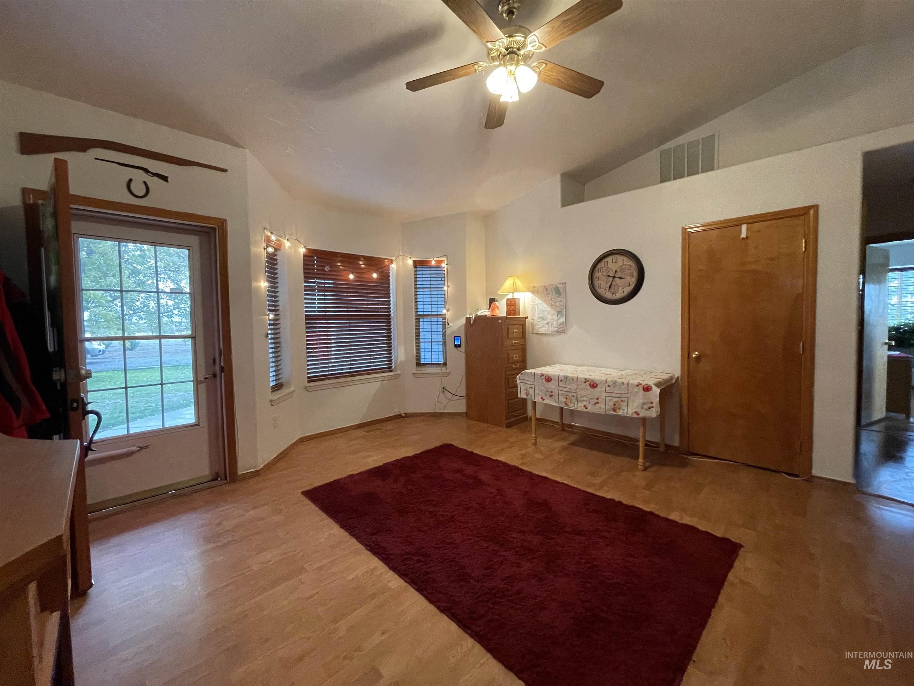 3301 Southwest Smith Road Mountain Home, ID 83647 - Photo 5 of 50