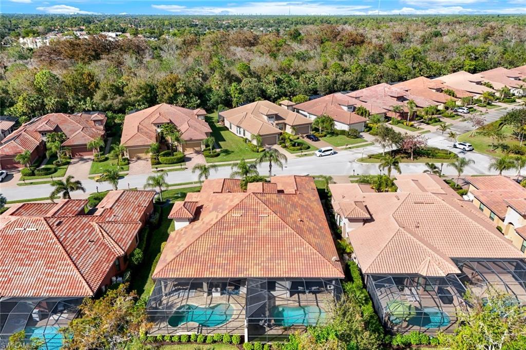 6592 Roma Way Naples, FL 34113 - Photo 30 of 41 Gallery Image 30