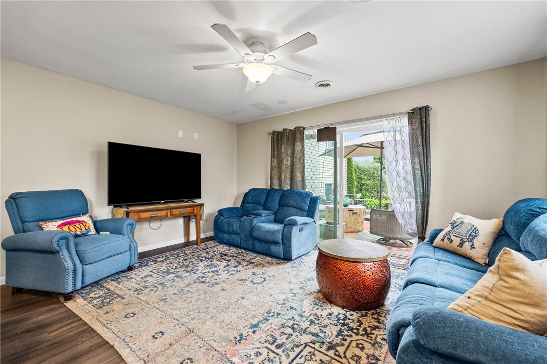 1140 Willits Road Ontario, NY 14519 - Photo 34 of 50 Sitting area in in-law addition
