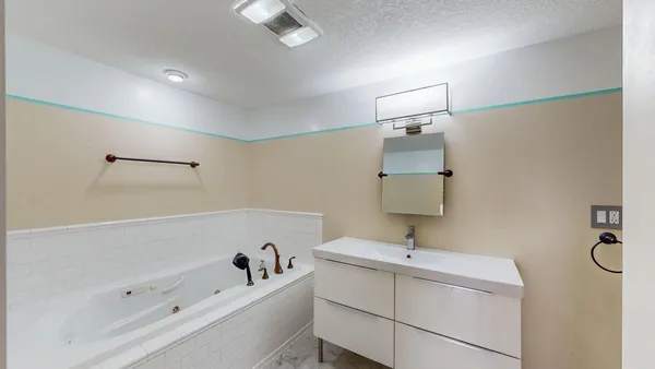 $614,900 | 15151 304th Street, Spring Valley, MN 55975