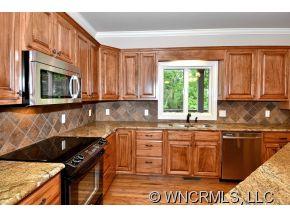 226 Porters Ridge Canton, NC 28716 - Photo 5 of 16