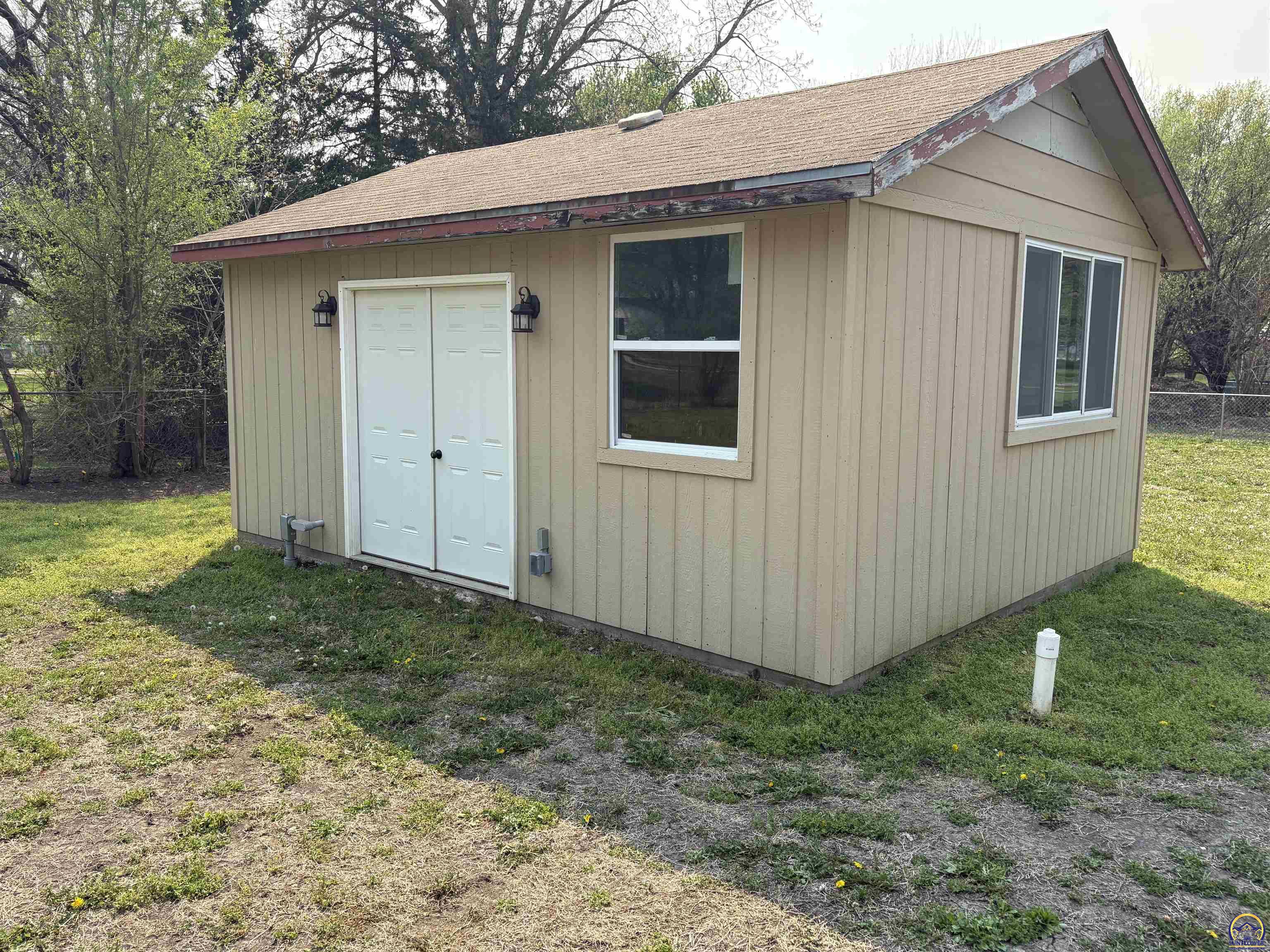 202 Hackberry Street Americus, KS 66835 - Photo 28 of 32