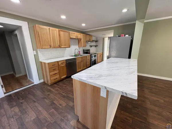 $229,000 | 202 Hackberry Street, Americus, KS 66835