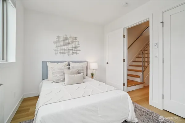 $799,000 | 917 Northwest 52nd Street, Unit C, Seattle, WA 98107