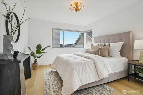 $799,000 | 917 Northwest 52nd Street, Unit C, Seattle, WA 98107
