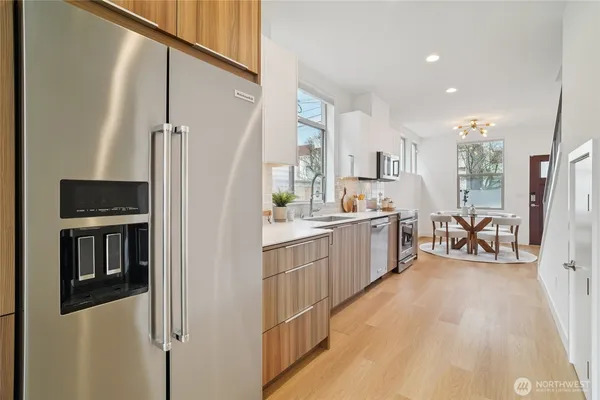 $799,000 | 917 Northwest 52nd Street, Unit C, Seattle, WA 98107
