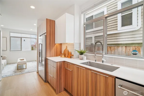 $799,000 | 917 Northwest 52nd Street, Unit C, Seattle, WA 98107