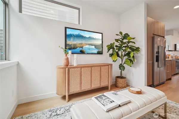 $799,000 | 917 Northwest 52nd Street, Unit C, Seattle, WA 98107