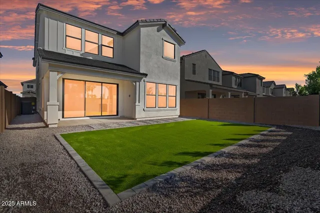 $879,900 | 2431 West Los Arboles Place, Chandler, AZ 85224