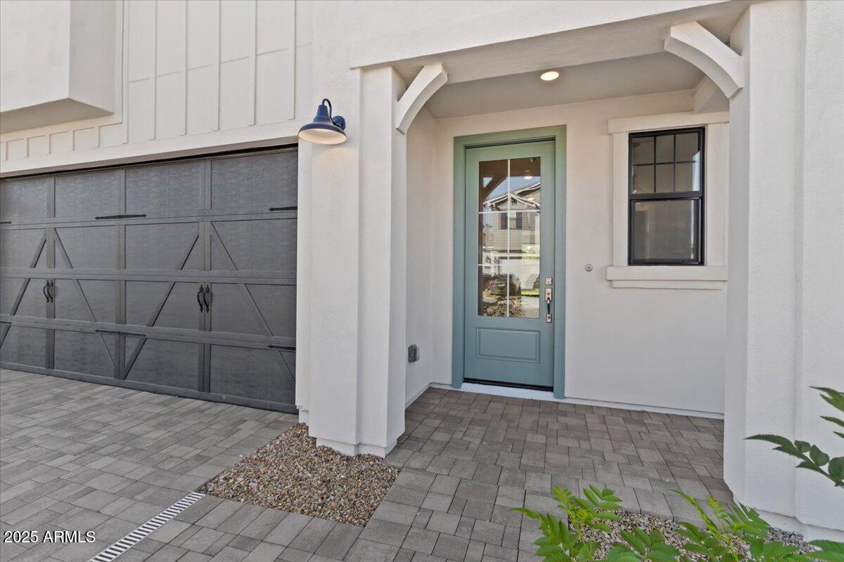 2431 West Los Arboles Place Chandler, AZ 85224 - Photo 6 of 60 06-Front entry