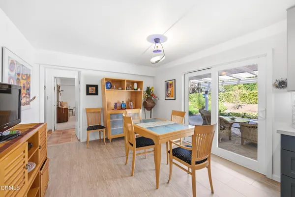 $1,195,000 | 271 Calle Higuera, Camarillo, CA 93010