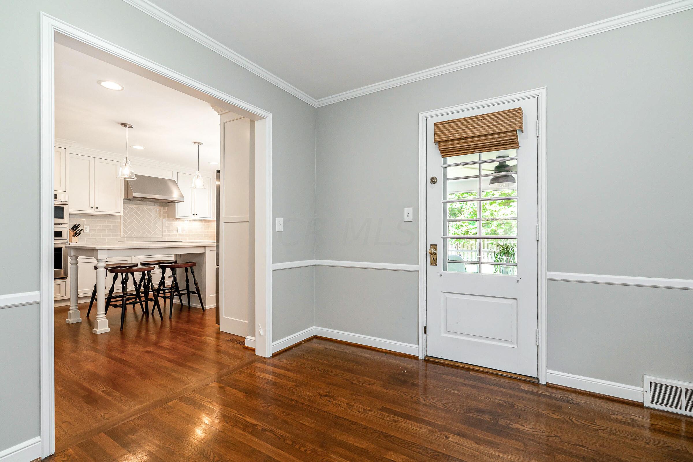 2641 York Road Columbus, OH 43221 - Photo 10 of 38 Dining Room with door to Screened in porch