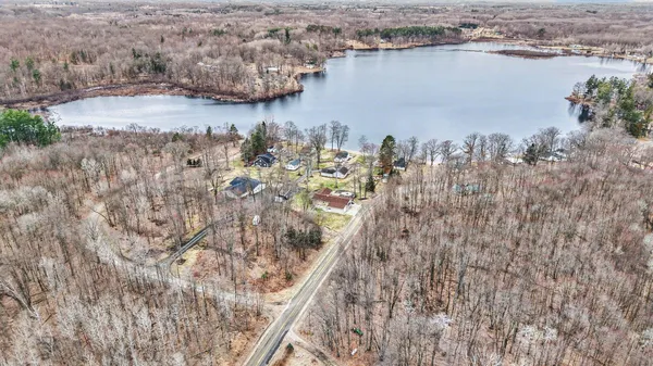 $399,900 | 14051 17 Mile Road, Rodney, MI 49342