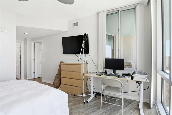 $1,775 | 322 East Central Boulevard, Unit 1109, Orlando, FL 32801