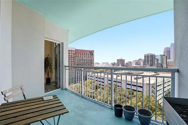 $1,775 | 322 East Central Boulevard, Unit 1109, Orlando, FL 32801