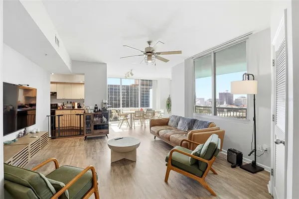 $1,775 | 322 East Central Boulevard, Unit 1109, Orlando, FL 32801