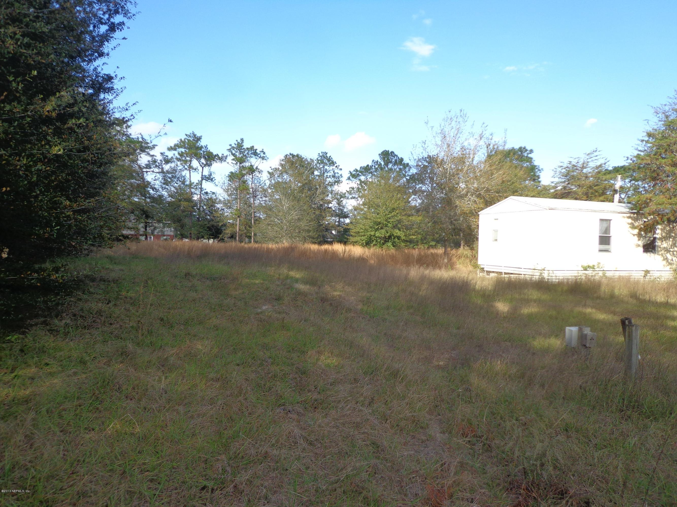 2687 Stratton Road Jacksonville, FL 32221 - Photo 4 of 10 DSC00963