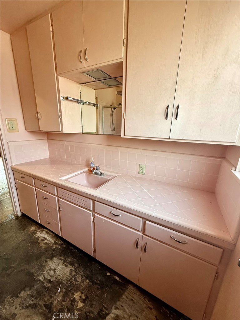 200 South D Street Exeter, CA 93221 - Photo 21 of 60