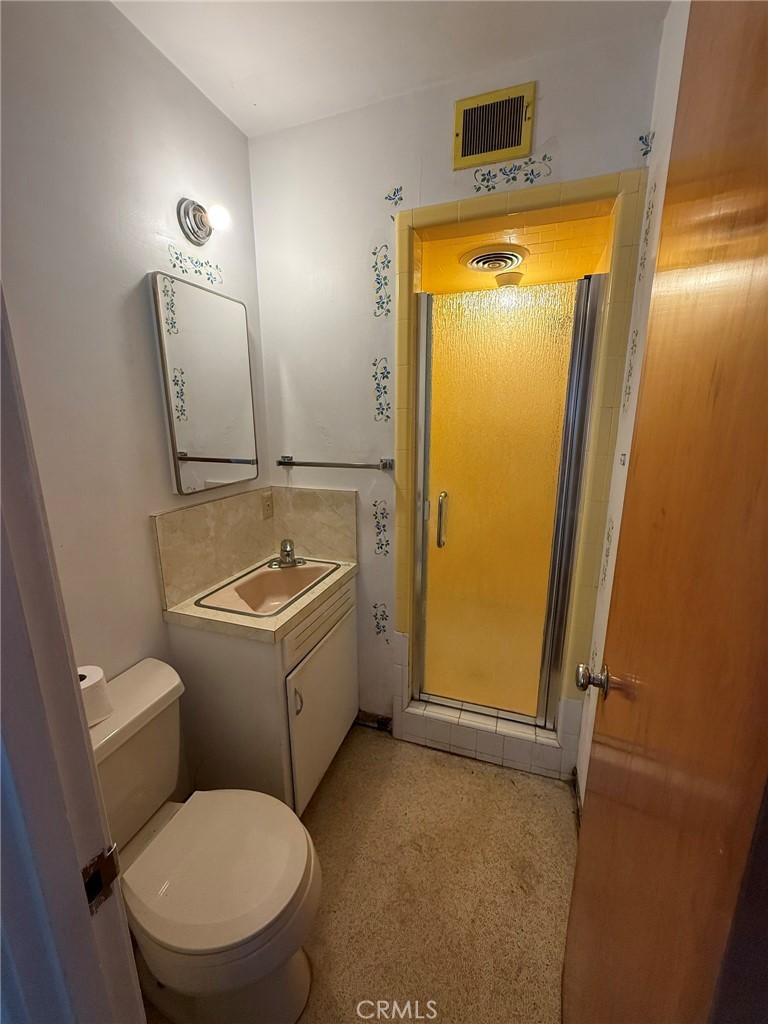 200 South D Street Exeter, CA 93221 - Photo 26 of 60