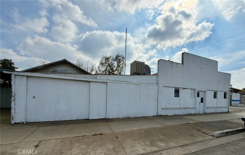 200 South D Street Exeter, CA 93221 - Photo 55 of 60