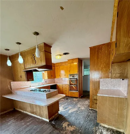 $300,000 | 200 South D Street, Exeter, CA 93221