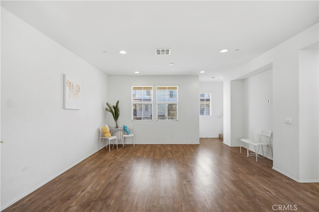 6359 Lyra Road Eastvale, CA 91752 - Photo 11 of 30