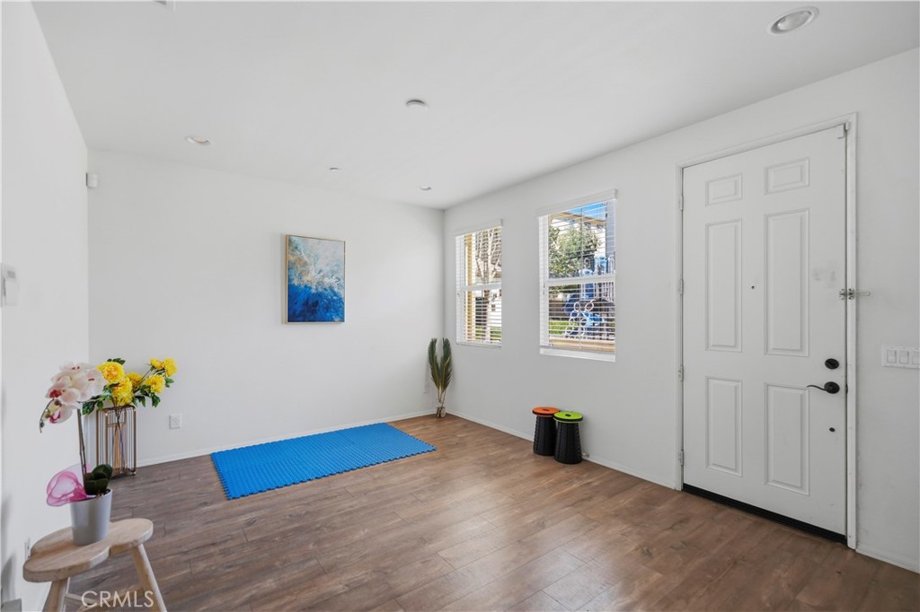 6359 Lyra Road Eastvale, CA 91752 - Photo 5 of 30