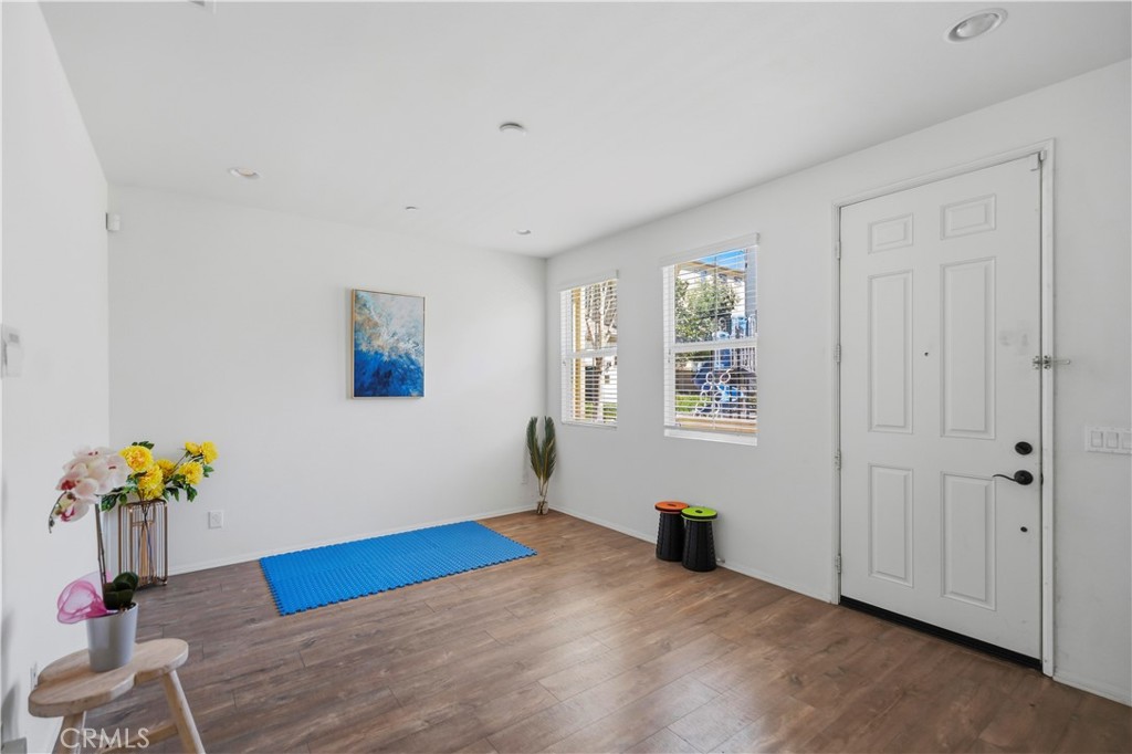 6359 Lyra Road Eastvale, CA 91752 - Photo 5 of 30