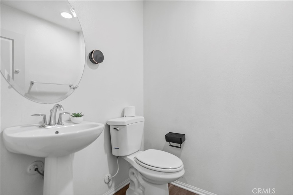 6359 Lyra Road Eastvale, CA 91752 - Photo 8 of 30