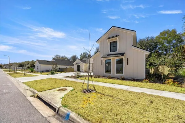 $849,900 | 1044 Southwest 120th Drive, Gainesville, FL 32607