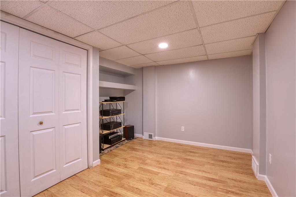 311 Daugherty Road New Brighton, PA 15066 - Photo 18 of 25 Gallery Image 18