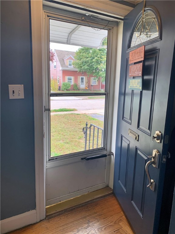 199 Woodhaven Road Pawtucket, RI 02861 - Photo 3 of 30 Gallery Image 3