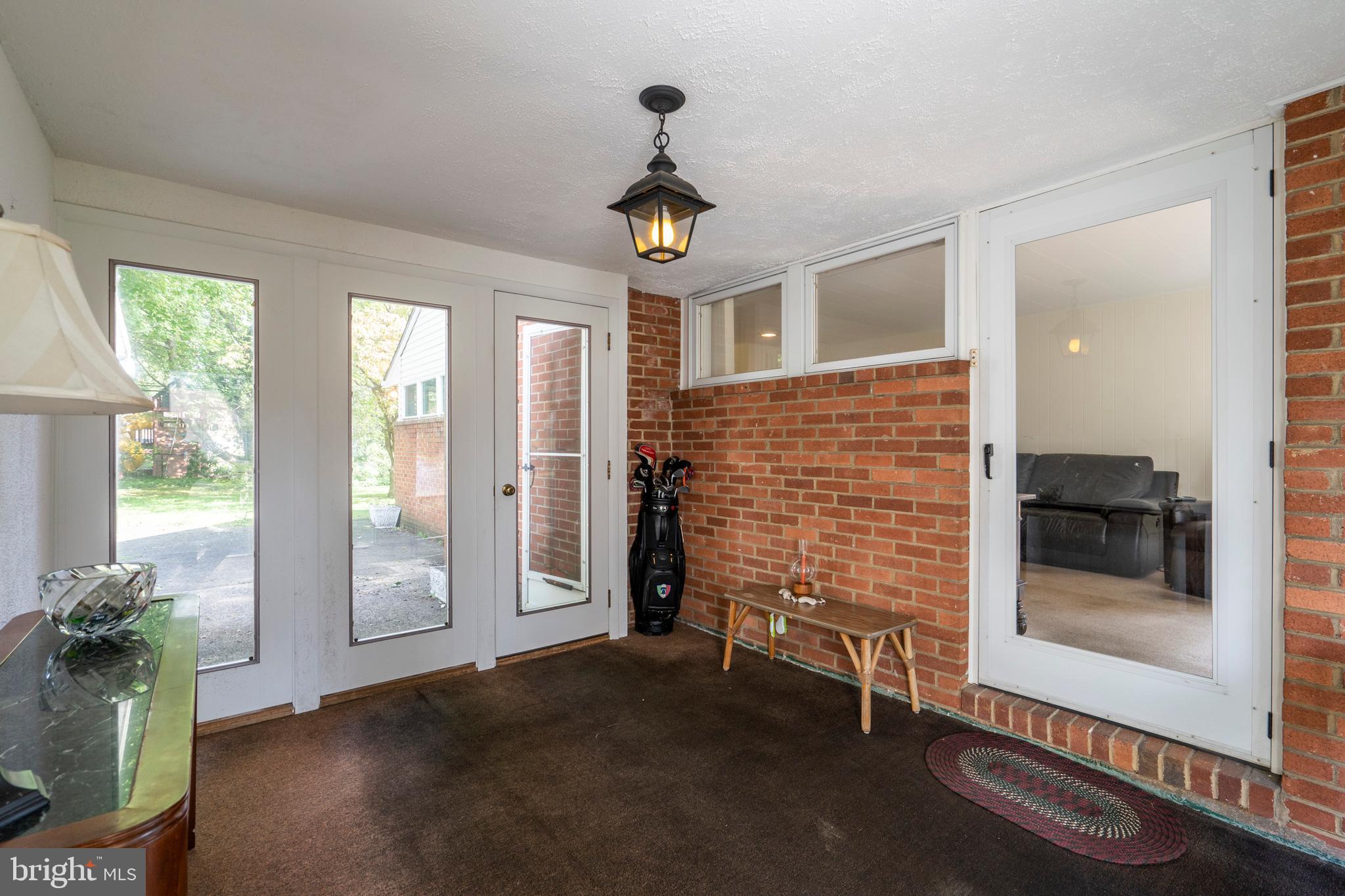 1332 Michael Road Jenkintown, PA 19046 - Photo 3 of 22