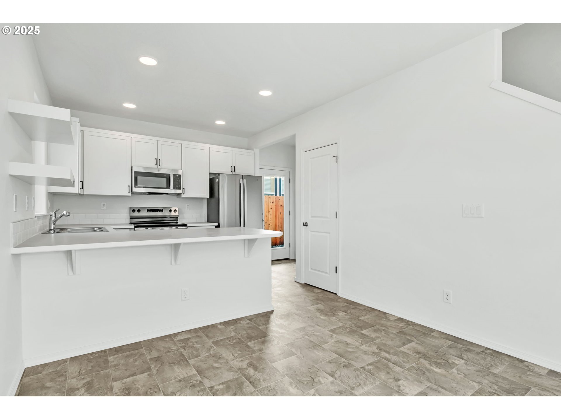 4356-4358 Kalmia Street Springfield, OR 97478 - Photo 25 of 41