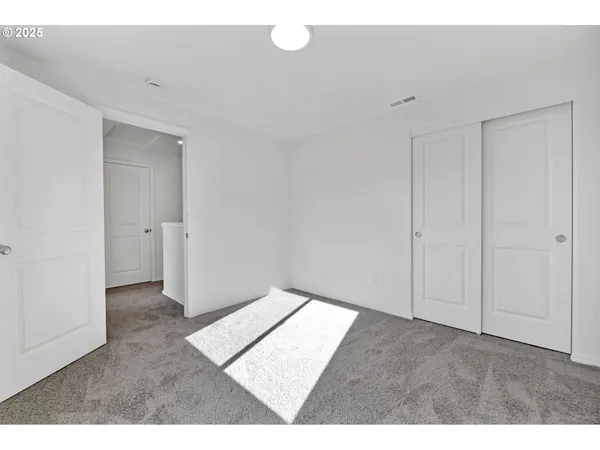 $690,000 | 4356-4358 Kalmia Street, Springfield, OR 97478