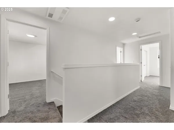 $690,000 | 4356-4358 Kalmia Street, Springfield, OR 97478