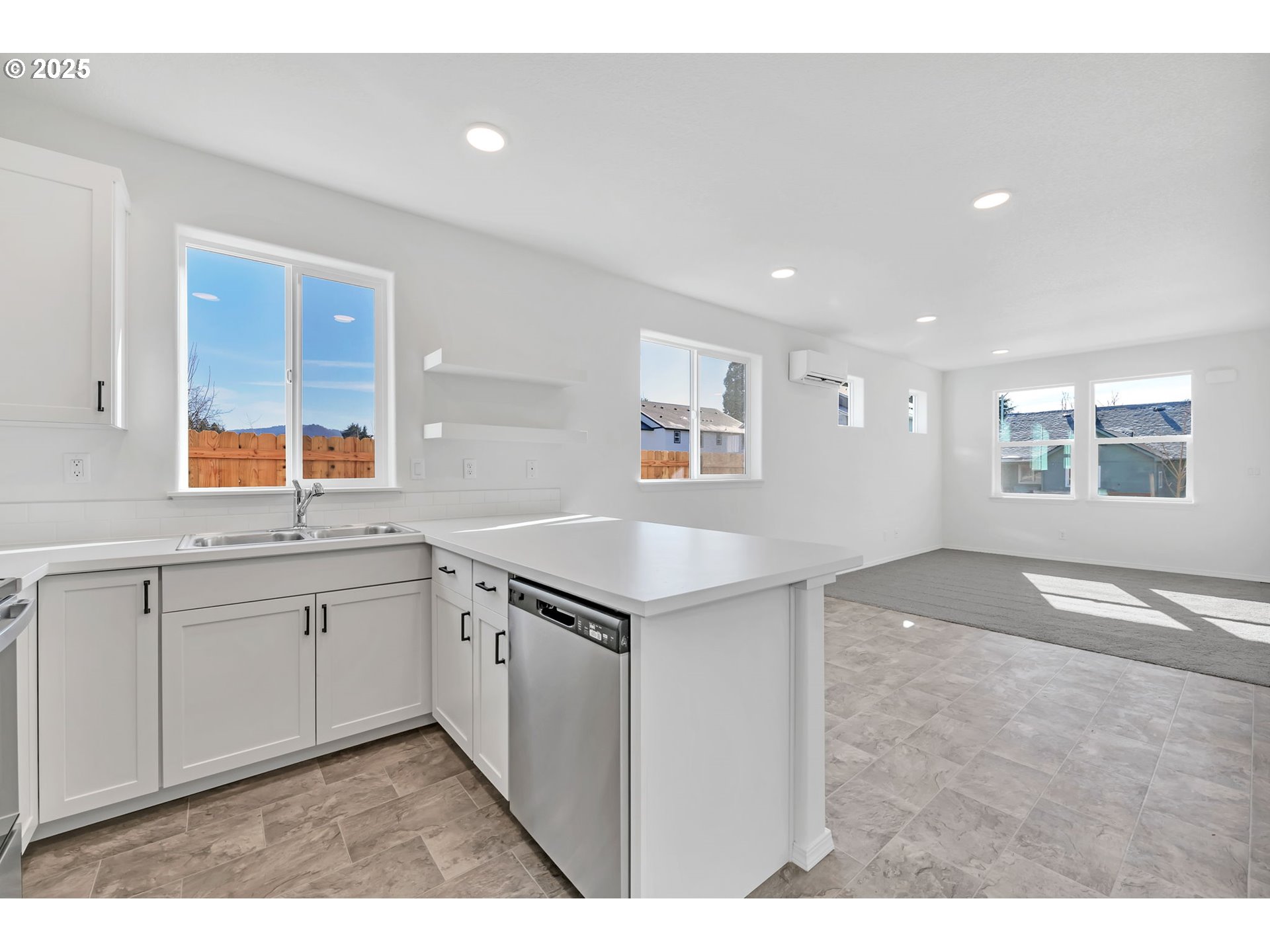 4356-4358 Kalmia Street Springfield, OR 97478 - Photo 10 of 41