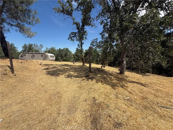 a view of empty space and snow