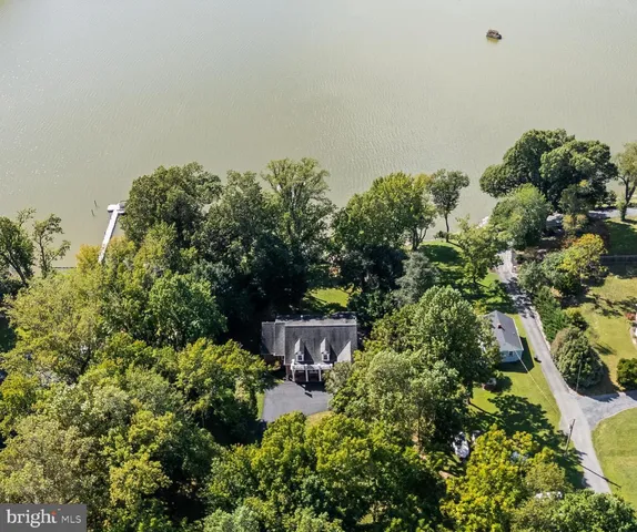 $1,650,000 | 8535 Colleen Drive, Port Tobacco, MD 20677