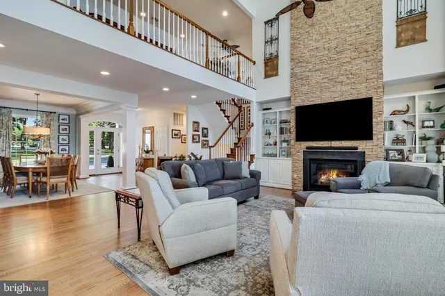 a kitchen with a stove and a white cabinets