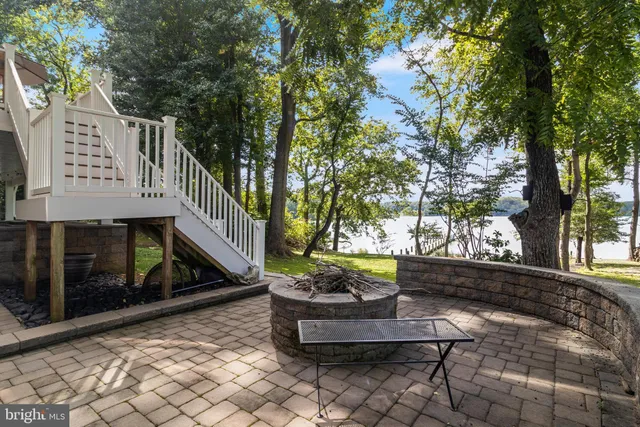 $1,650,000 | 8535 Colleen Drive, Port Tobacco, MD 20677