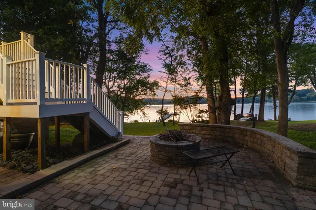 $1,650,000 | 8535 Colleen Drive, Port Tobacco, MD 20677