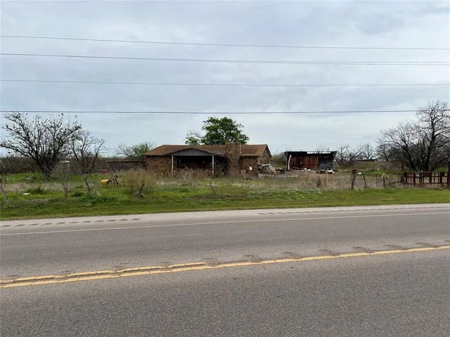$100,000 | 9315 Highway 79, Wichita Falls, TX 76310
