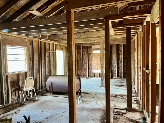 $100,000 | 9315 Highway 79, Wichita Falls, TX 76310