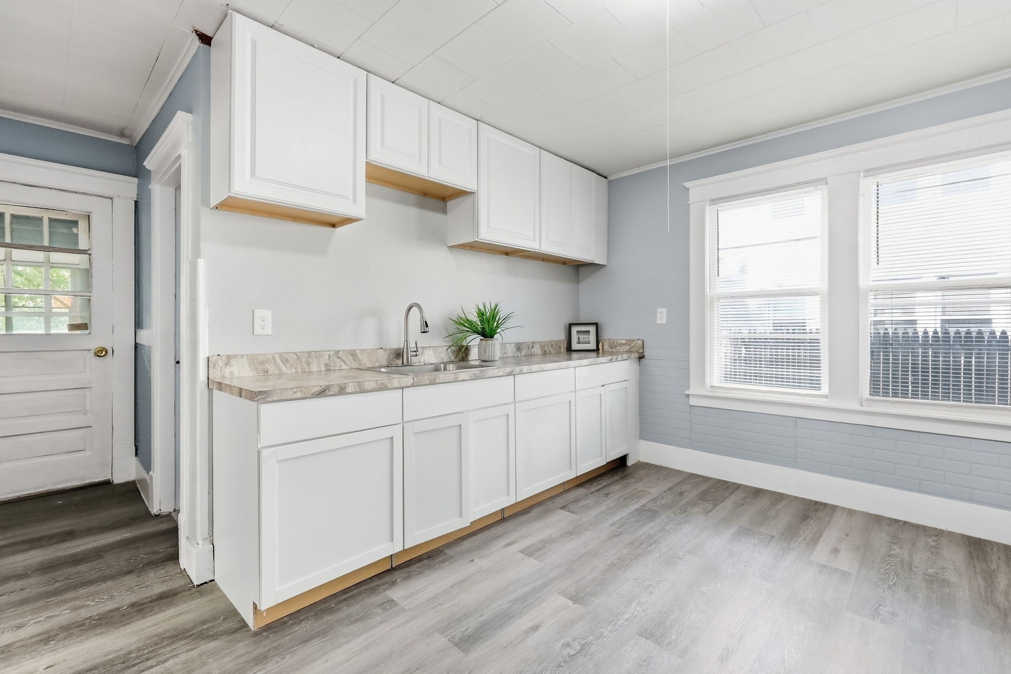 20 Rathburn Street Chicopee, MA 01020 - Photo 25 of 32 Gallery Image 25